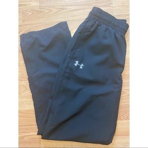 UNDER ARMOUR Mens size Medium Winder Breaker Pants